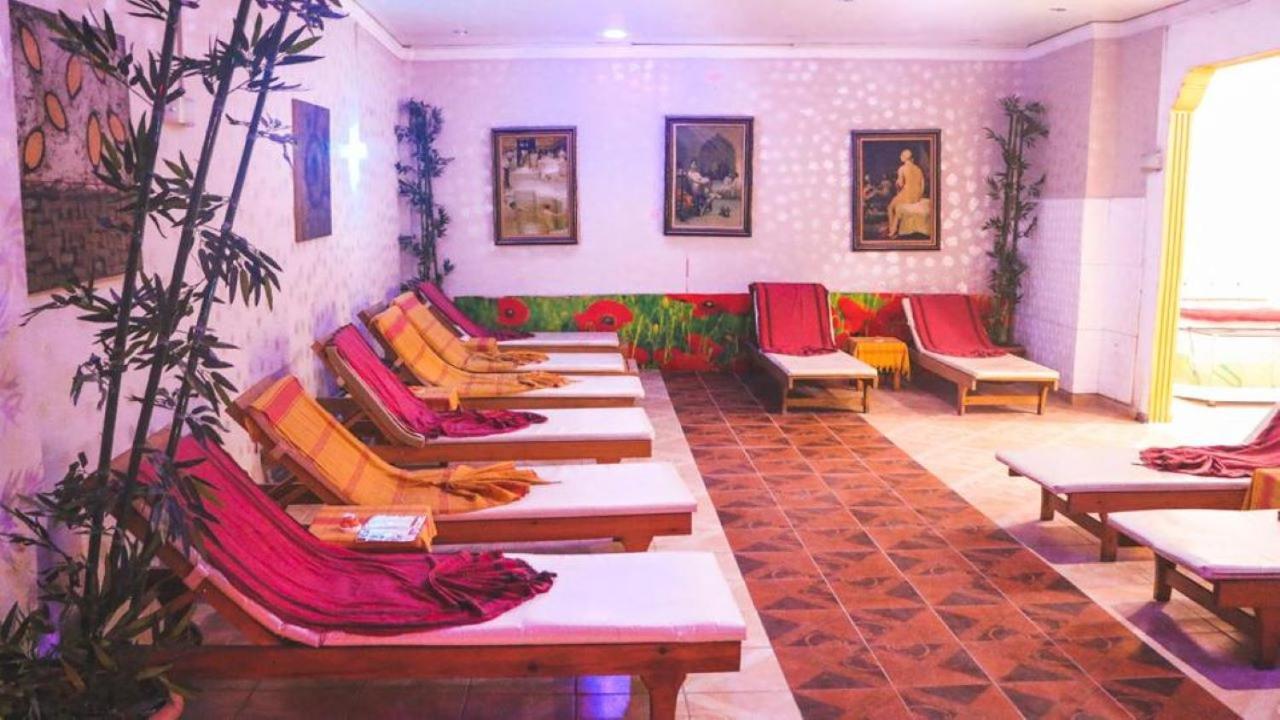 Alessia Hotel & Spa Side Exterior photo